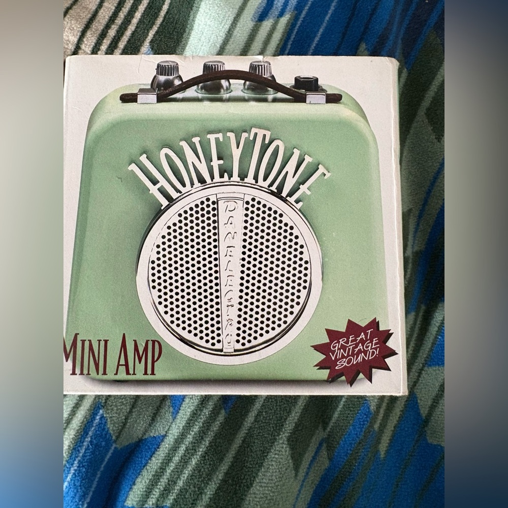 Honeytone Mini Amp in Green